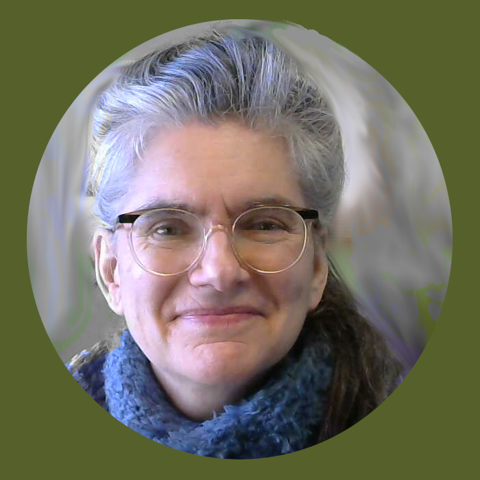 photo of Holli-Anne Passmore